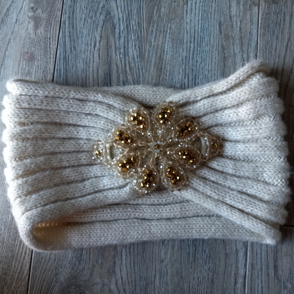 C.C Exclusives head beanies - Picture 2 of 6